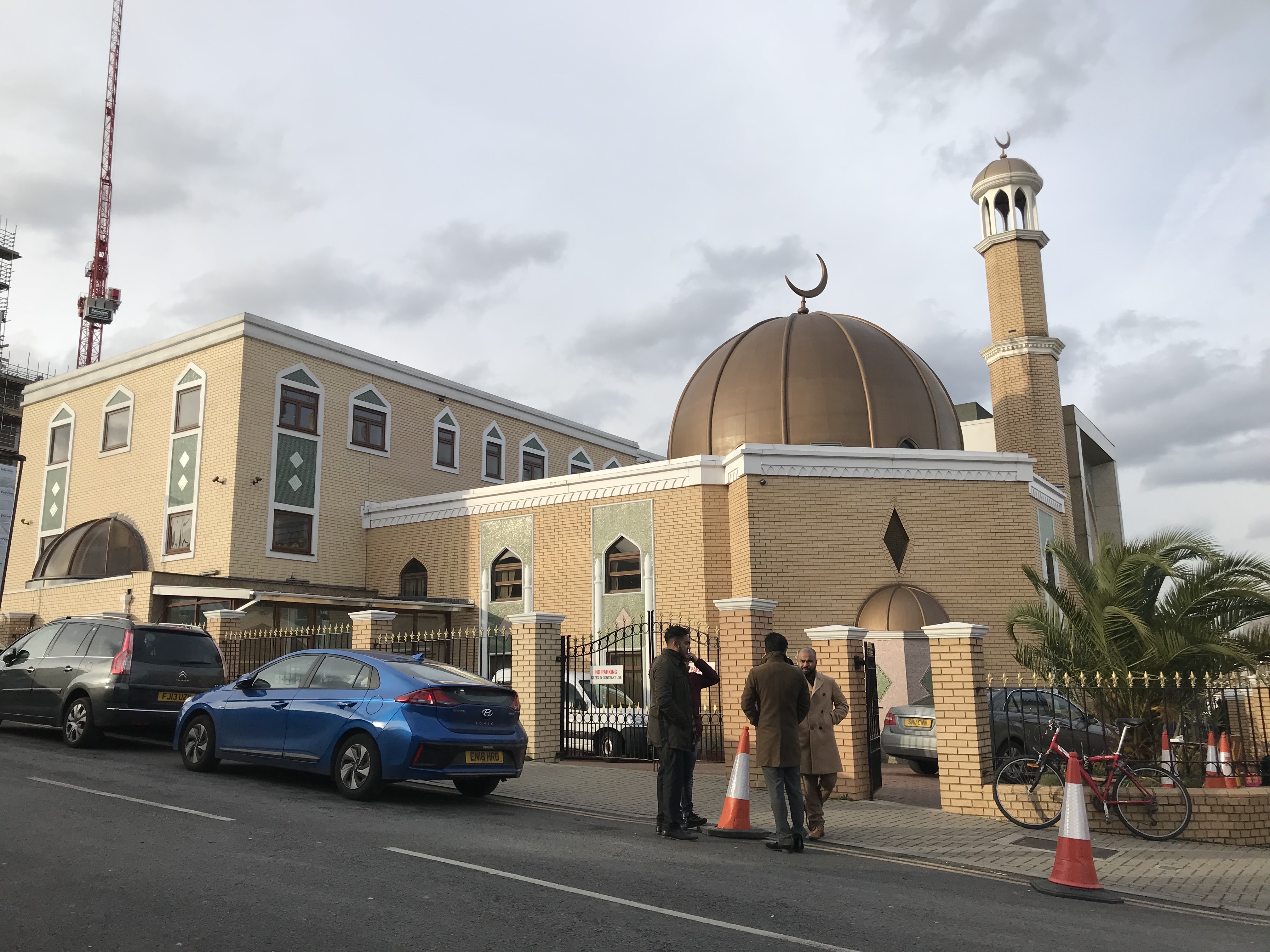 London Islamic Cultural Society and Mosque — صورة 3