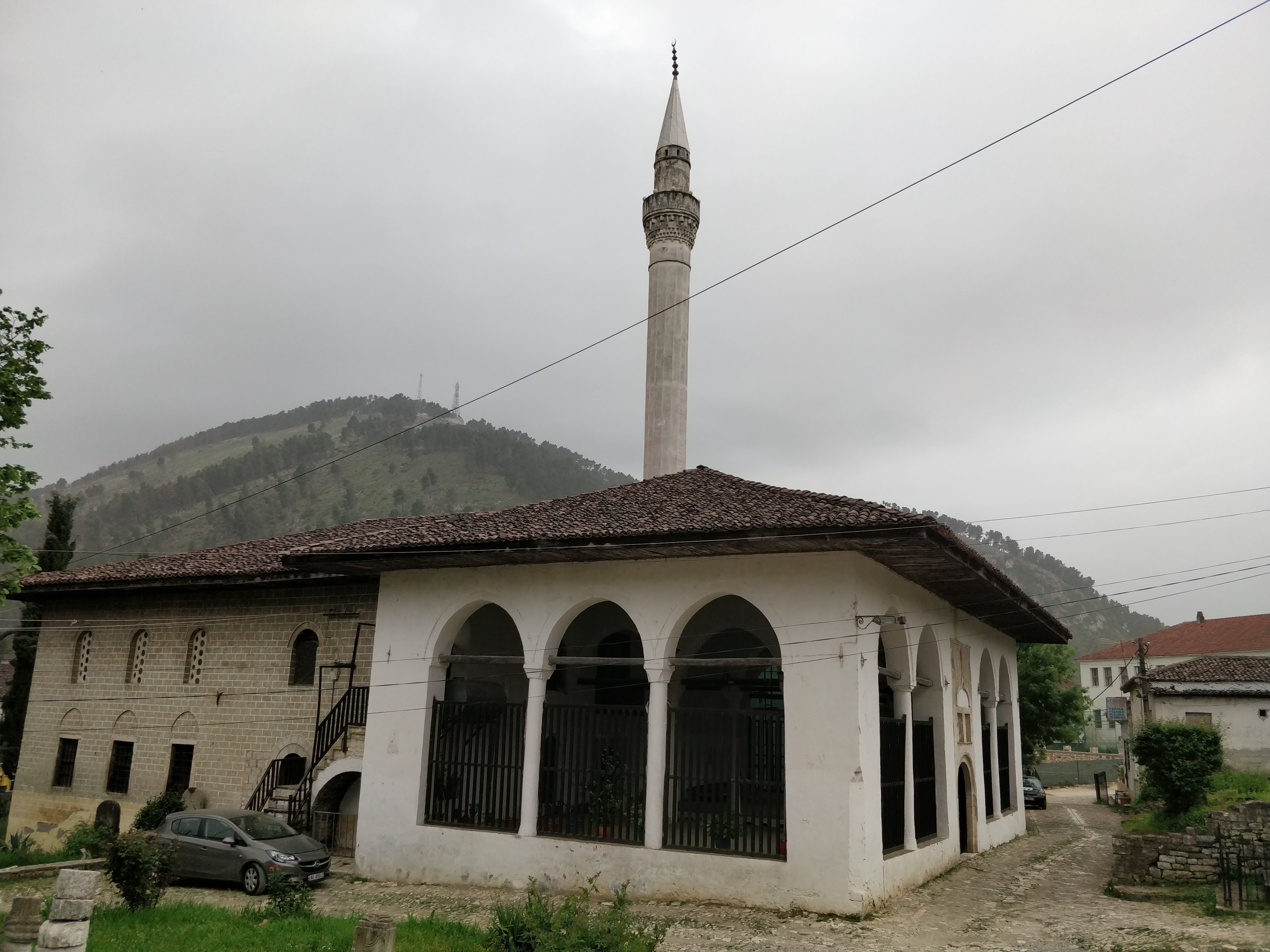 Xhamia e Mbretit — صورة 4