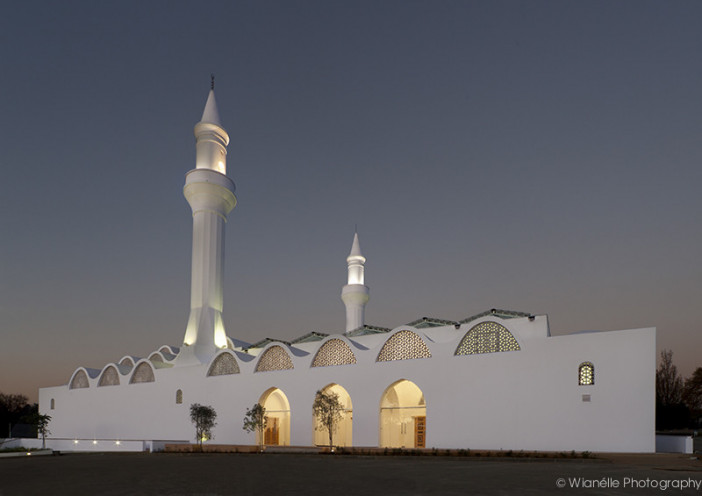 مسجد الجمعة في هوتون