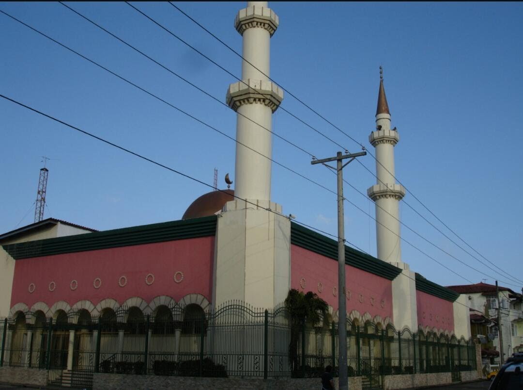 Mezquita Colón Calle 4 — صورة 1