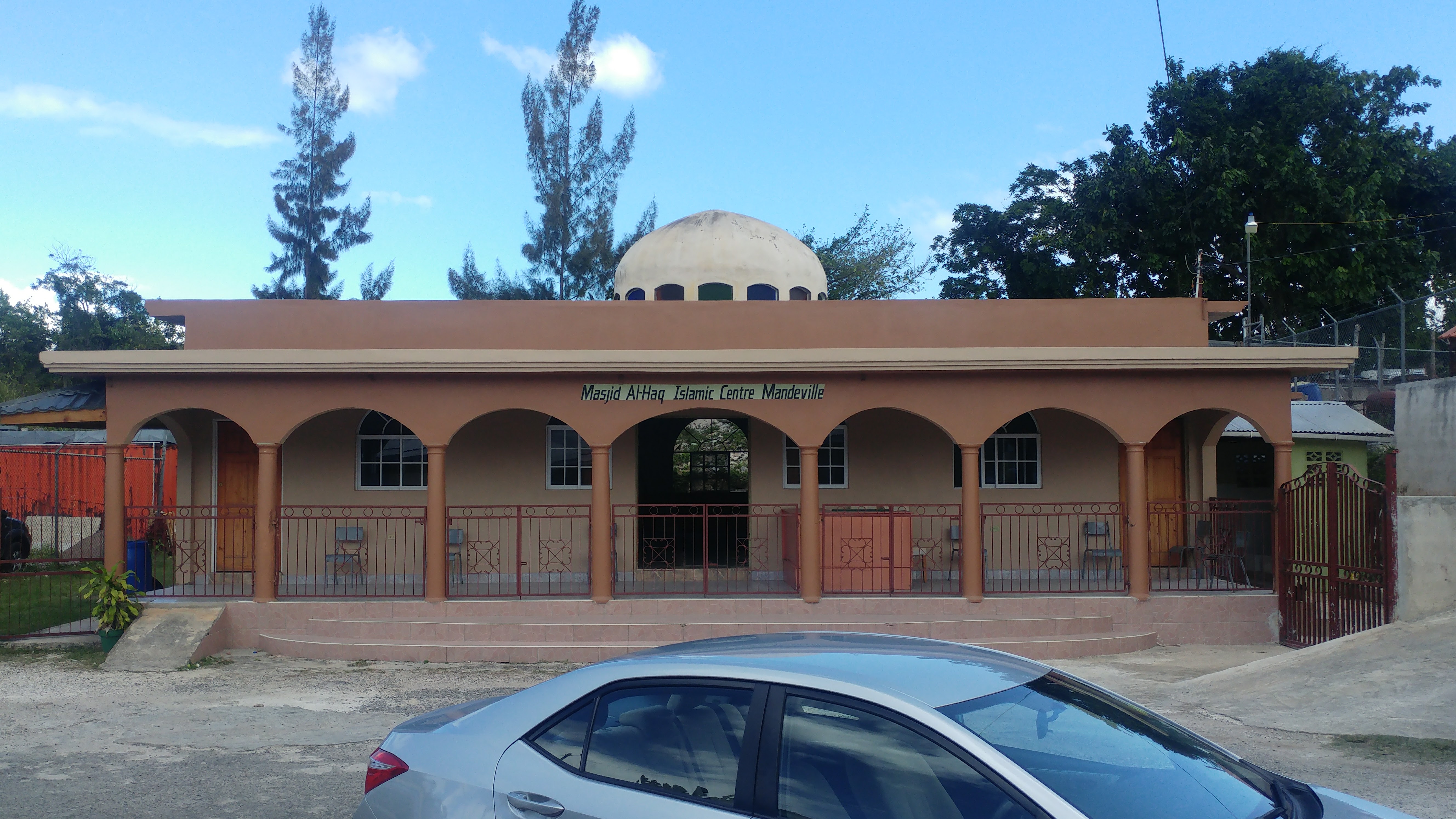 Masjid ul-Haq