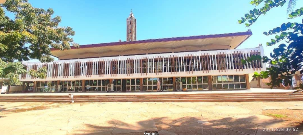 مسجد جامعة الخرطوم