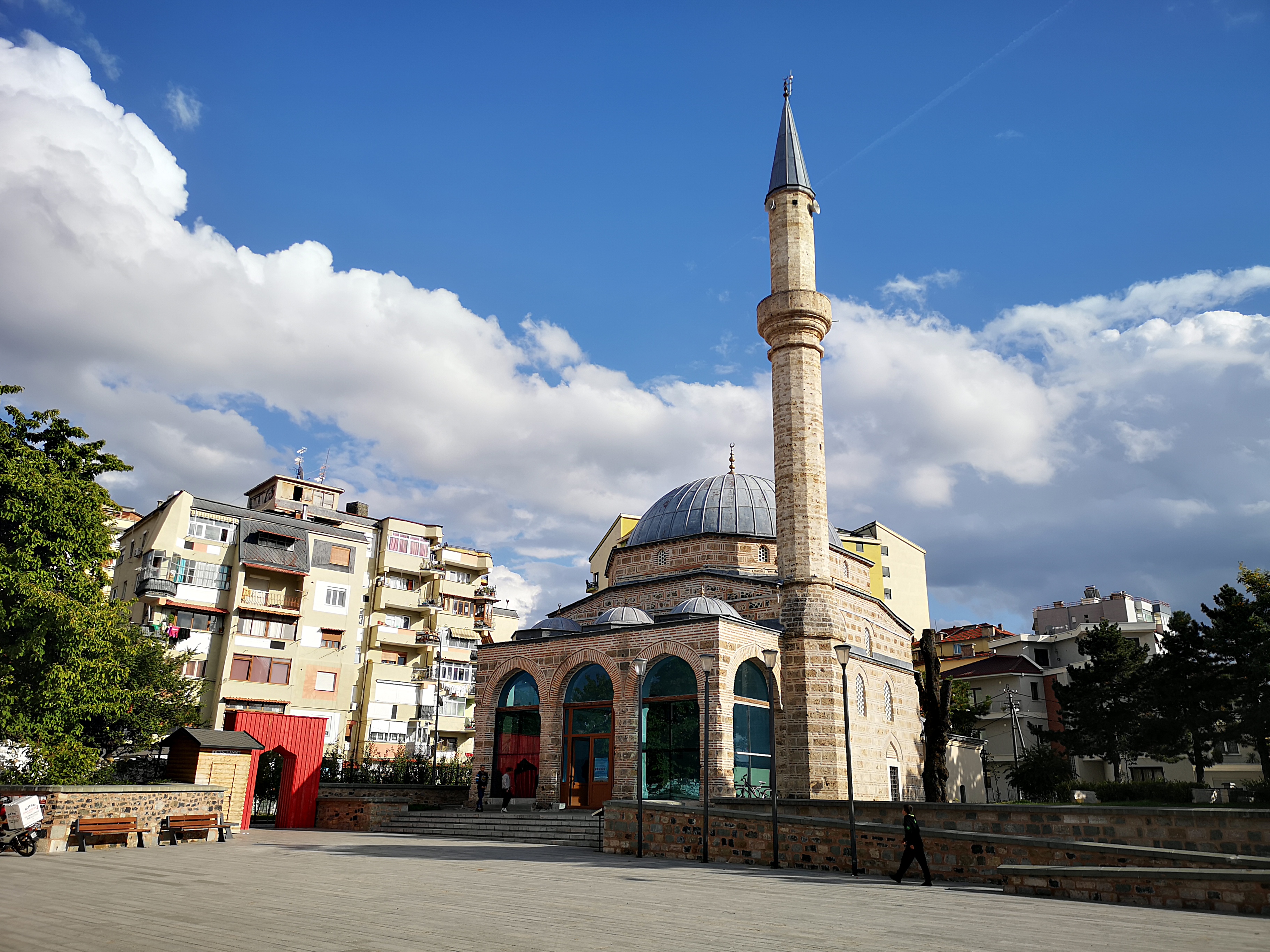 Xhamia e Iljaz Mirahorit — صورة 1