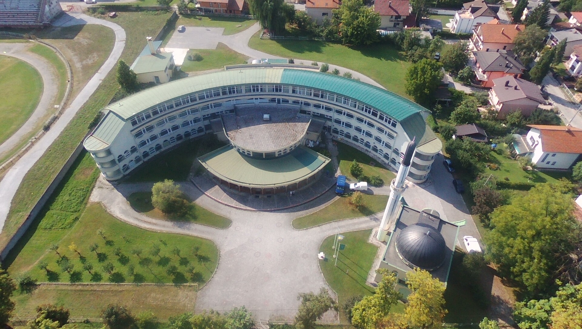 Islamski pedagoški fakultet — صورة 3