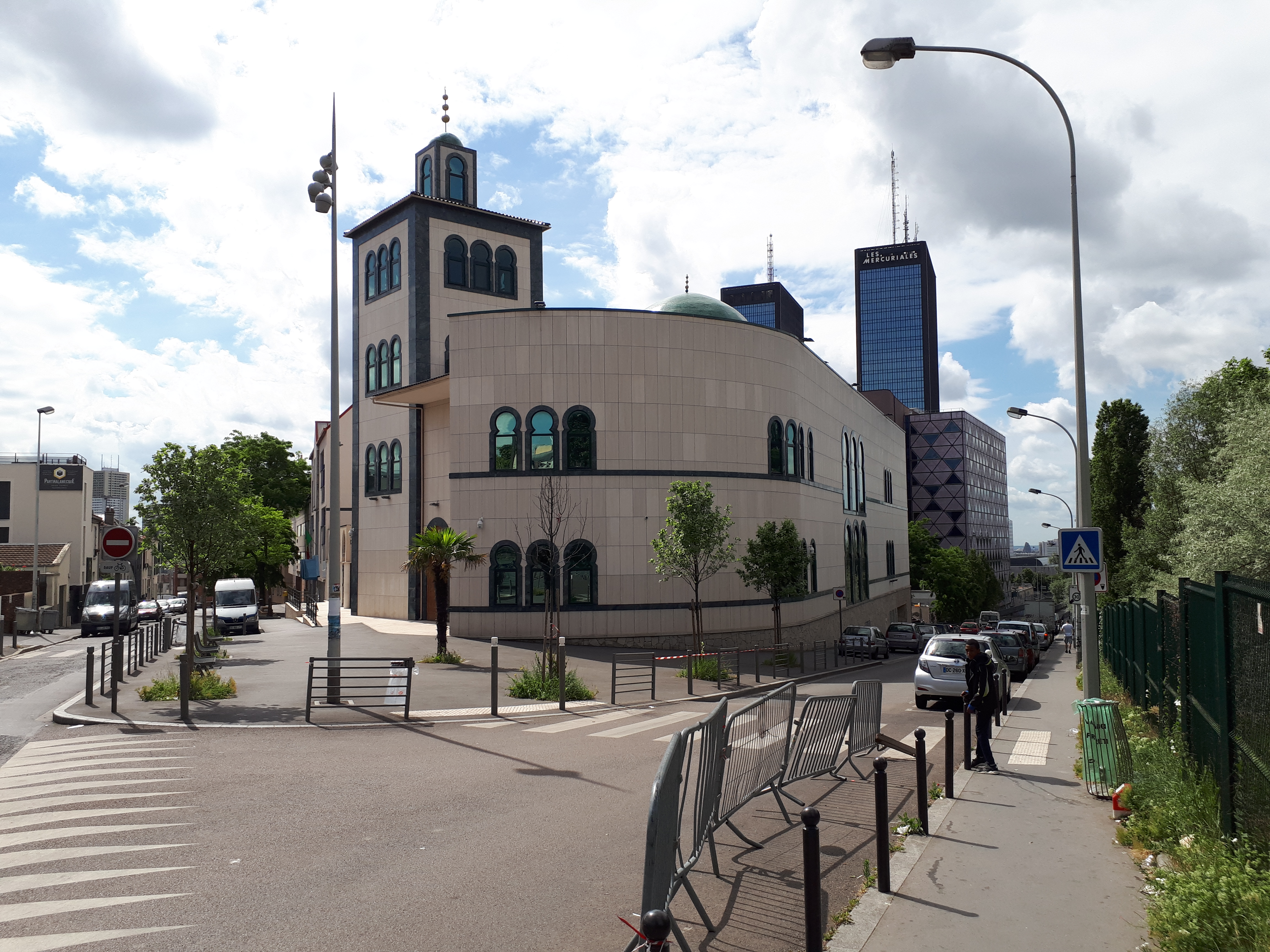 Grande Mosquée de Bagnolet (Association de Bienfaisance et de Fraternité de Bagnolet - ABFB) — صورة 1