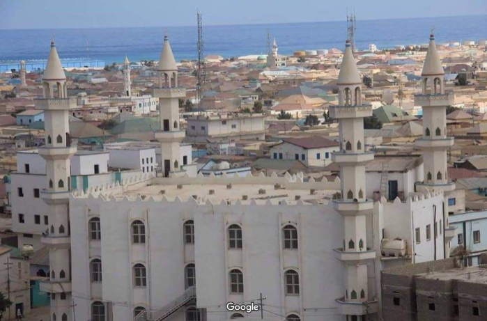 مسجد الروضة ومؤسسة المنهاج