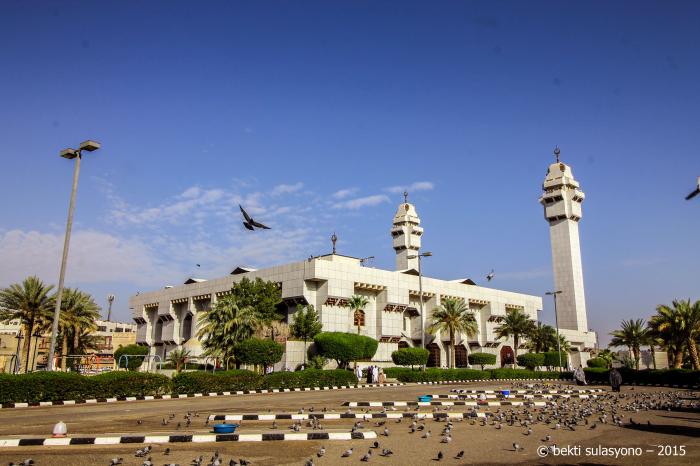 جامع عائشة رضي الله عنها - التنعيم — صورة 4