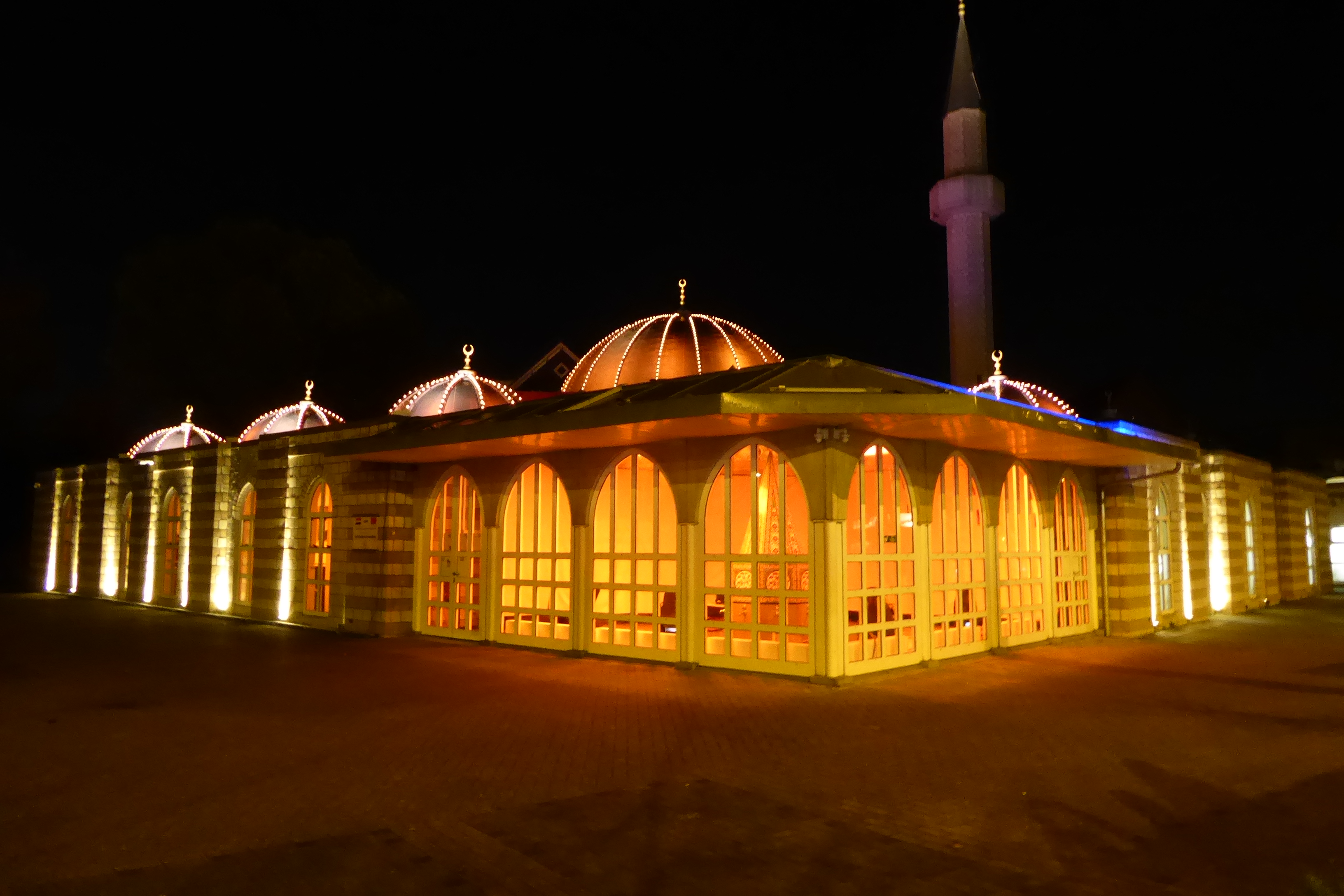 Fatih Moskee Eindhoven — صورة 1